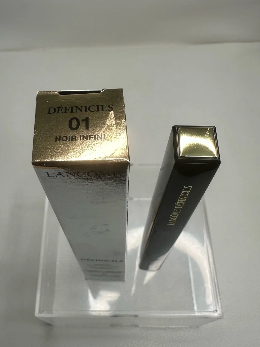 Lancôme Définicils Mascara in Noir Infini - Black